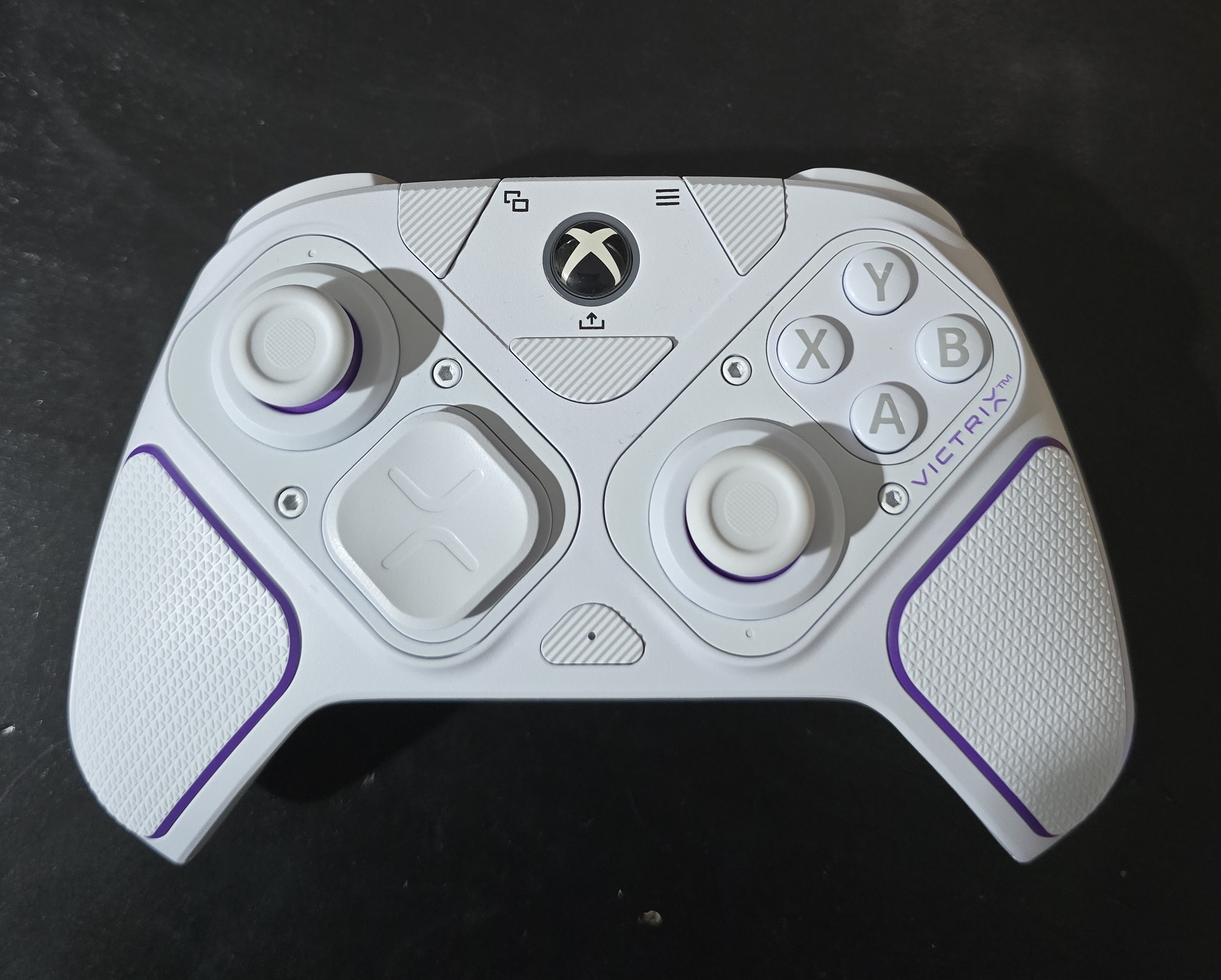 Victrix Pro BFG charging dock gaming controller for xbox